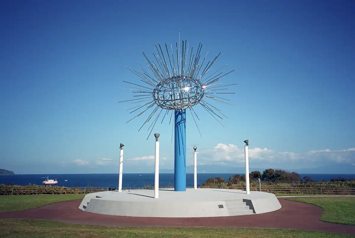 うにのモニュメント